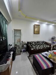 Blk 242 Jurong East Street 24 (Jurong East), HDB 3 Rooms #573009511